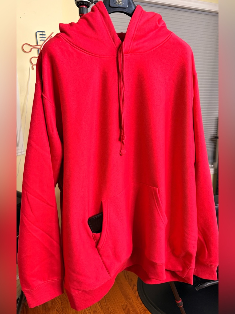 Beautiful Hoodie for Men, 5XL
Very good condition